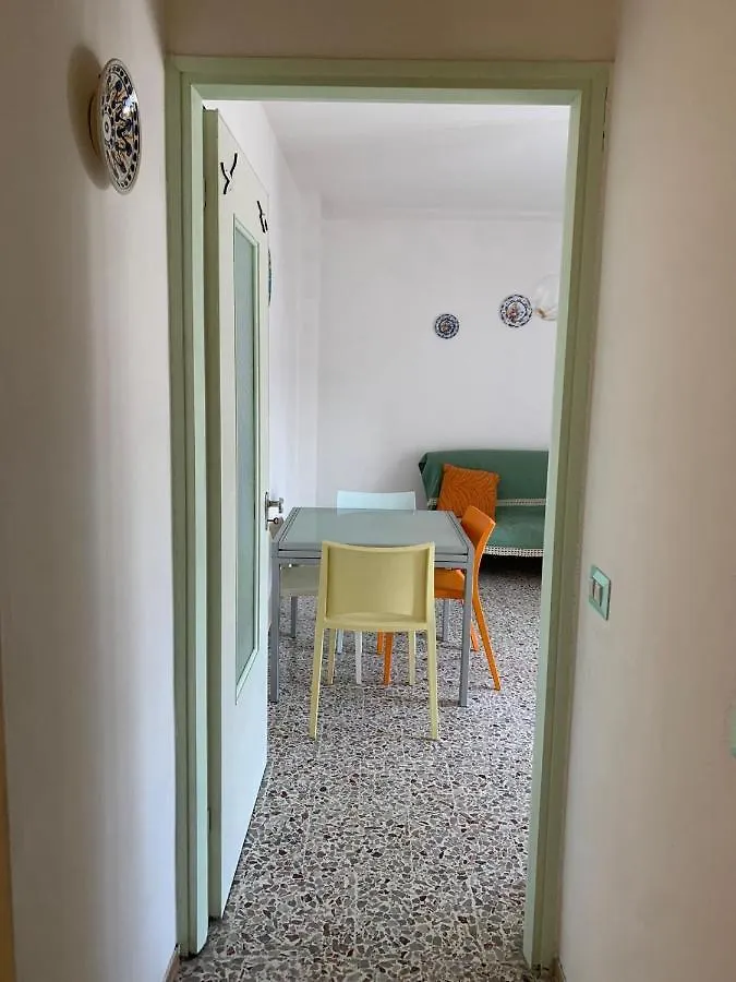 Appartamento Gabbiano Lido delle Nazioni 0*,  Italia